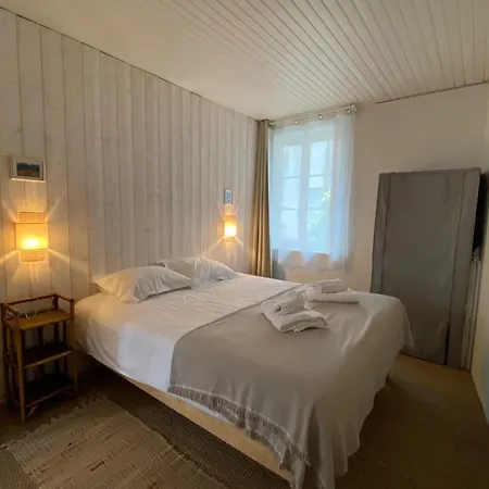 Spacious House Near Harbour Honfleur